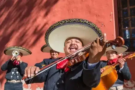 Mariachis cristianos en Bogotá